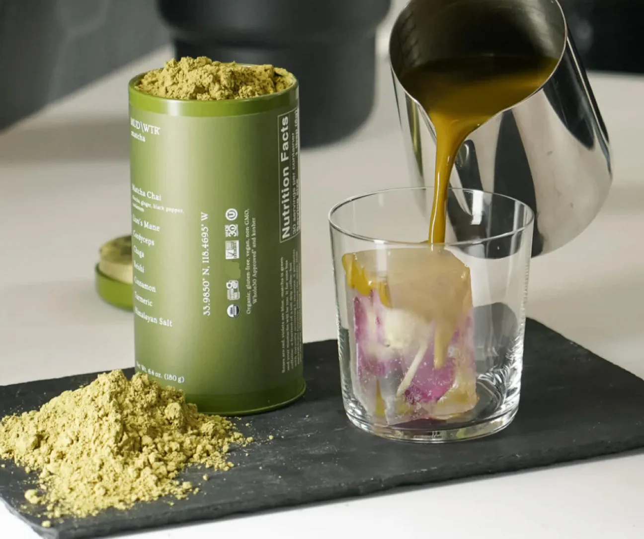 MUD\WTR Matcha Latte aloituspakkaus 30 annosta kermainen