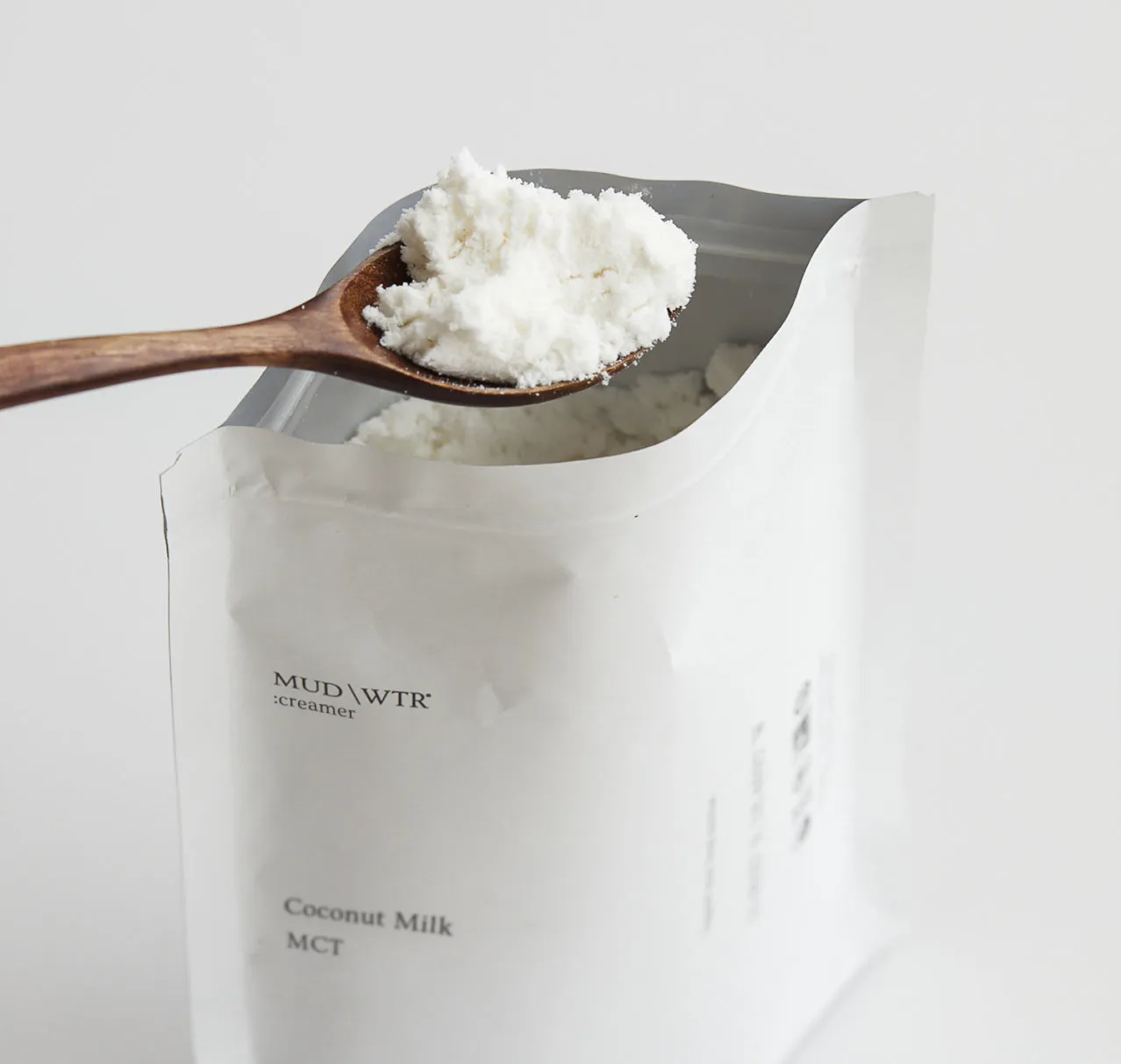 MUD\WTR Coconut Creamer kookoscreamer